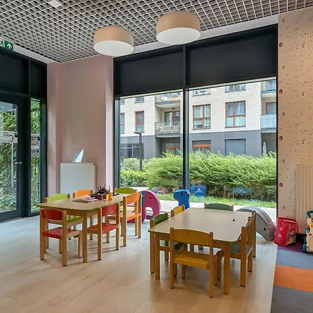 Modern With Parking & Balcony By Renters Апартаменты Гданьск