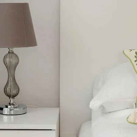 Апартаменты Modern With Parking & Balcony By Renters Гданьск