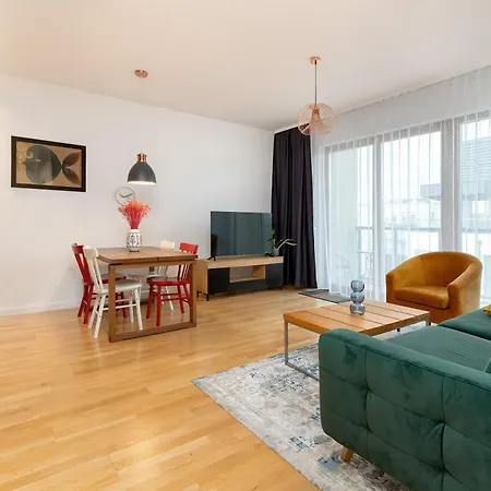 Modern With Parking & Balcony By Renters * Гданьск